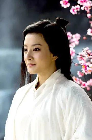 上北大如今43岁未嫁撒贝宁曾发誓要娶她米乐m6登录入口她9岁爆红全国18岁考(图7)