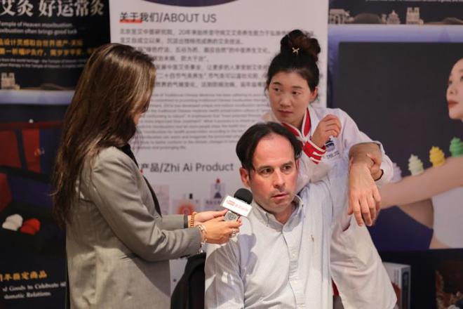 正创新 以“中医药+”深入挖掘药瑰宝米乐m6网站北京至艾中医研究院：守(图7)